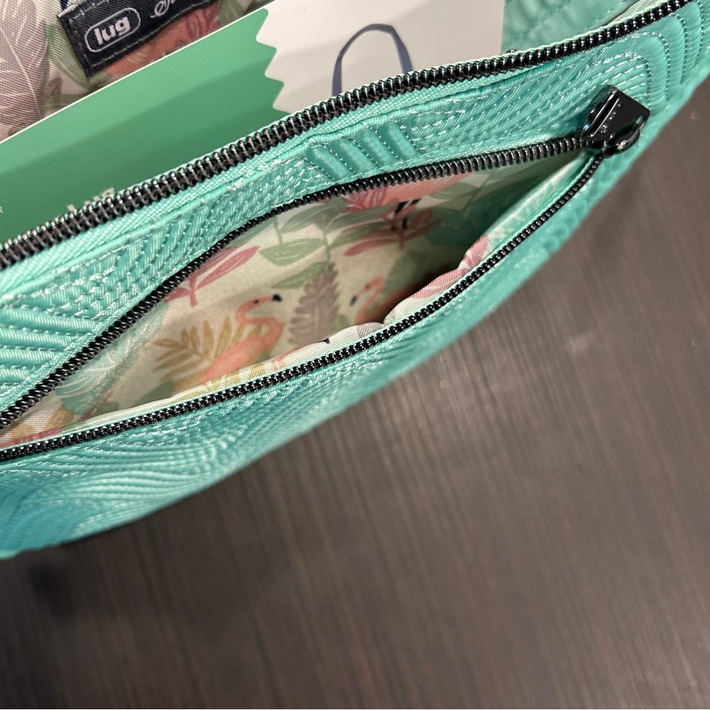 Lug Mint Green Crossbody Bag - Picture 9 of 9